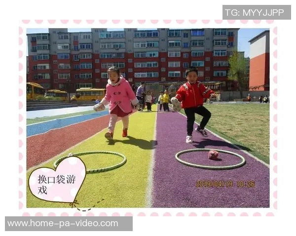 幼儿园小朋友快乐踢足球的精彩瞬间与成长故事分享